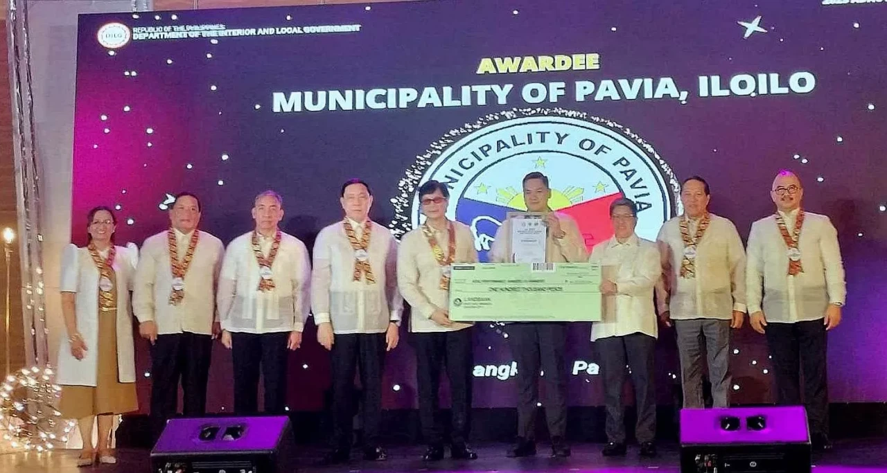 Pavia Receives Top Performing ADAC Award from DILG